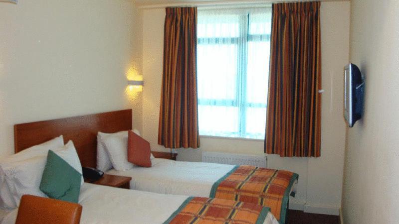 Sefton Express Hotel Ballasalla Zewnętrze zdjęcie